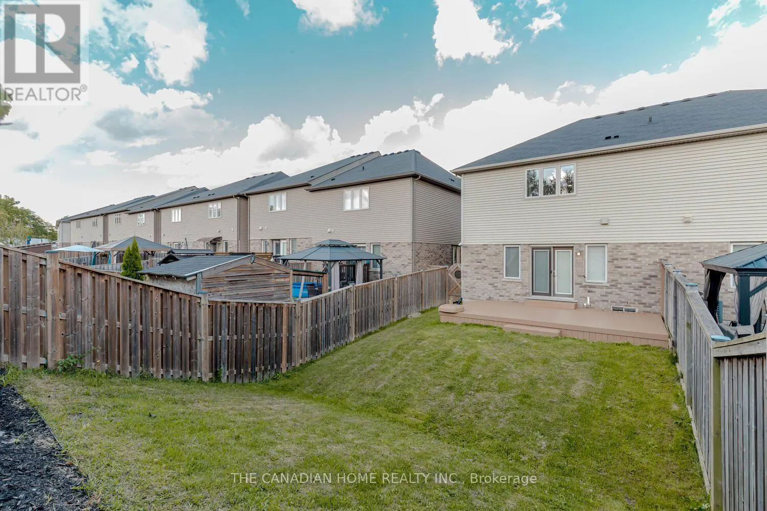 49 SEXTON CRESCENT