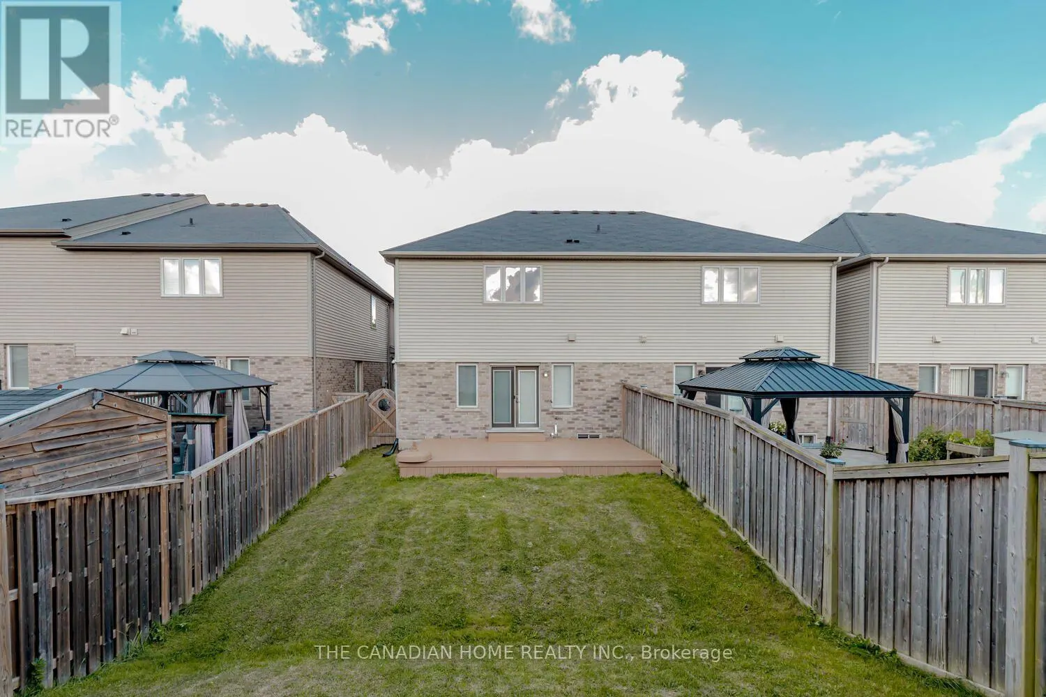 49 SEXTON CRESCENT