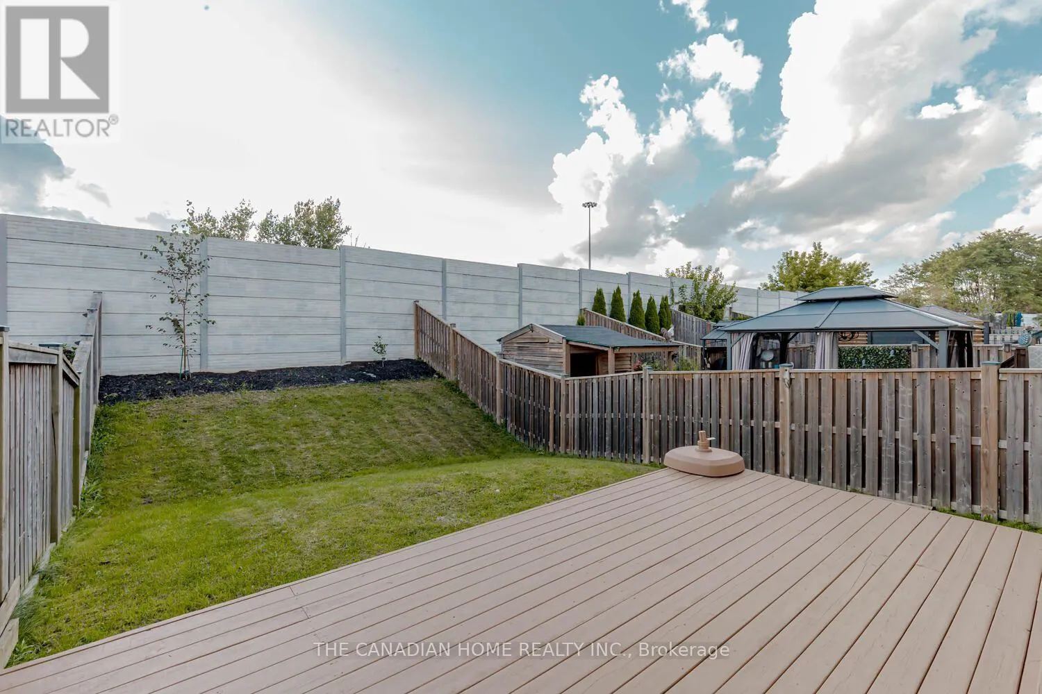 49 SEXTON CRESCENT