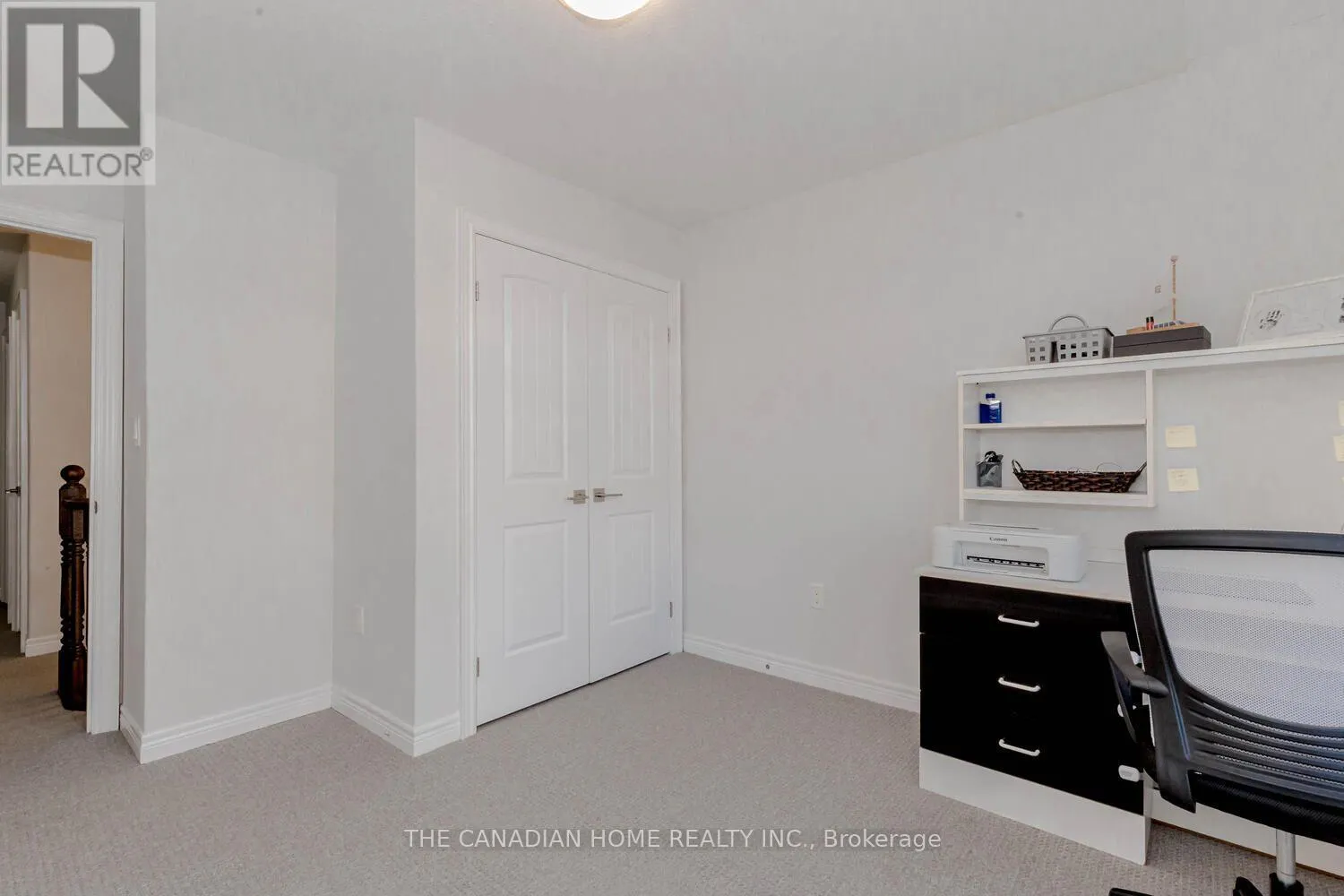 49 SEXTON CRESCENT