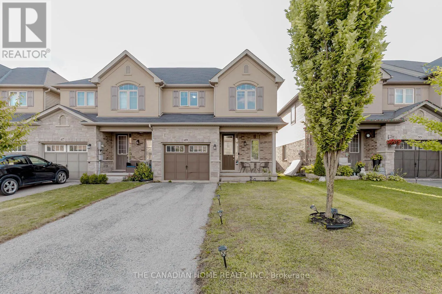 49 SEXTON CRESCENT