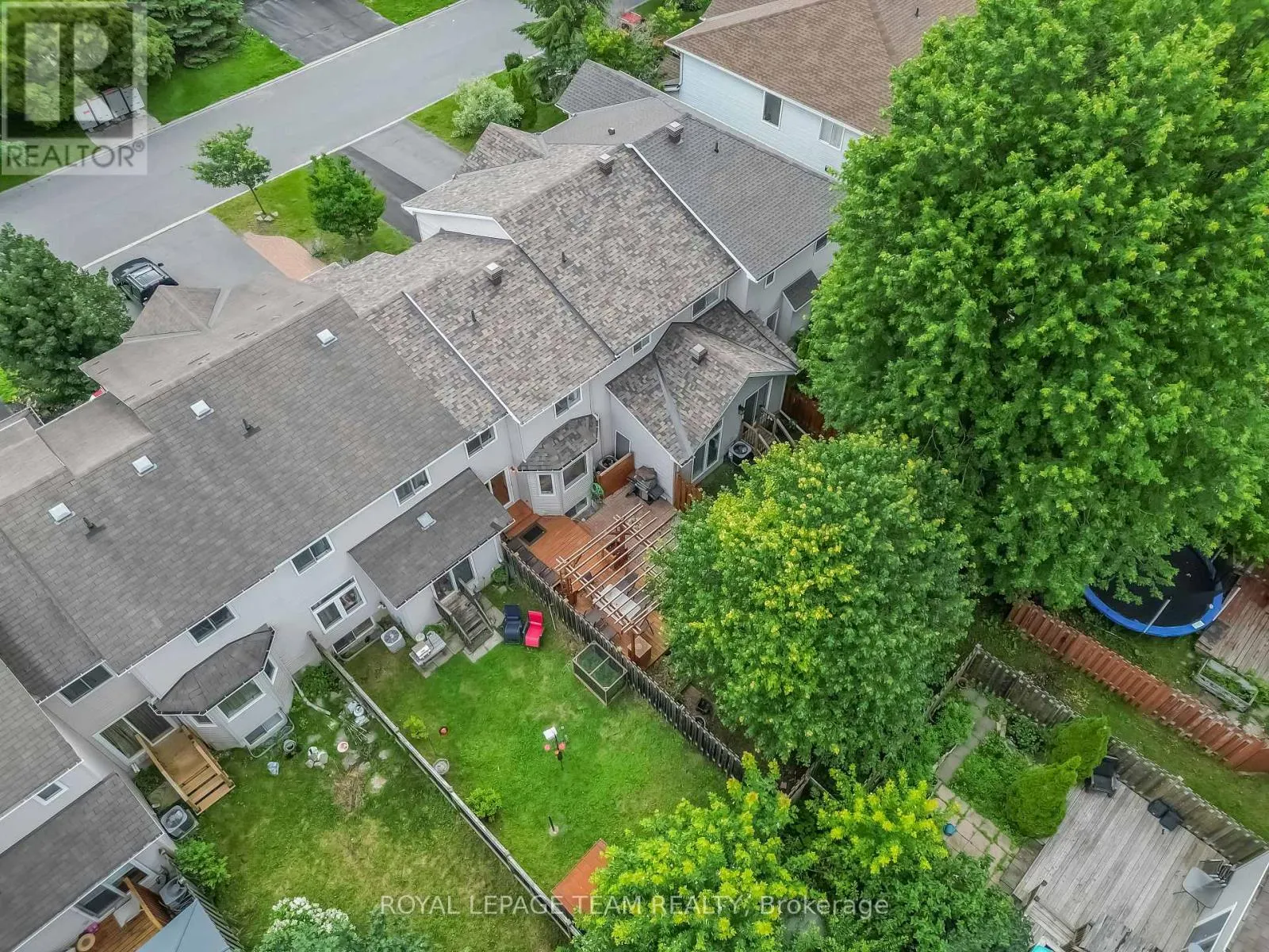74 MILNER DOWNS CRESCENT