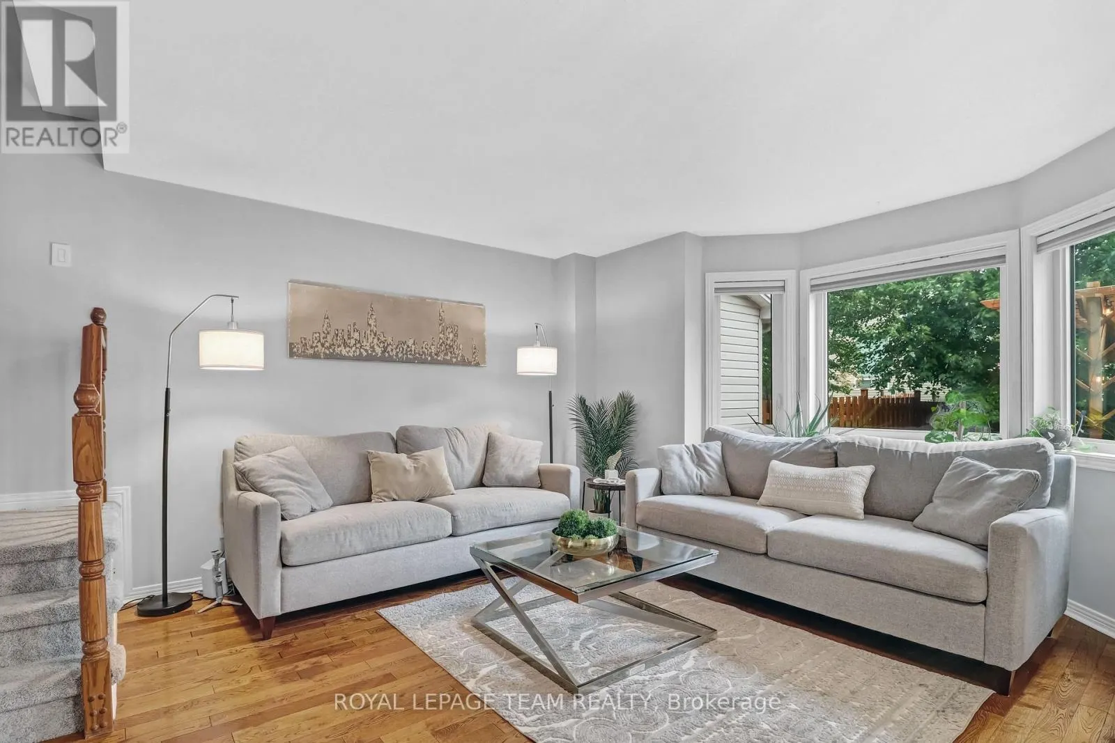 74 MILNER DOWNS CRESCENT