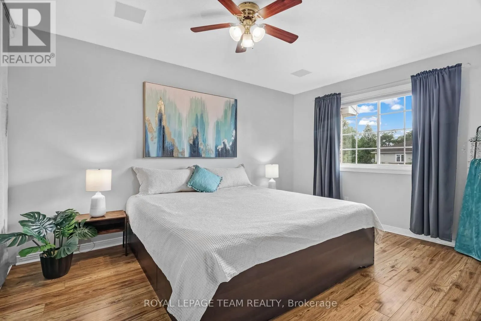 74 MILNER DOWNS CRESCENT