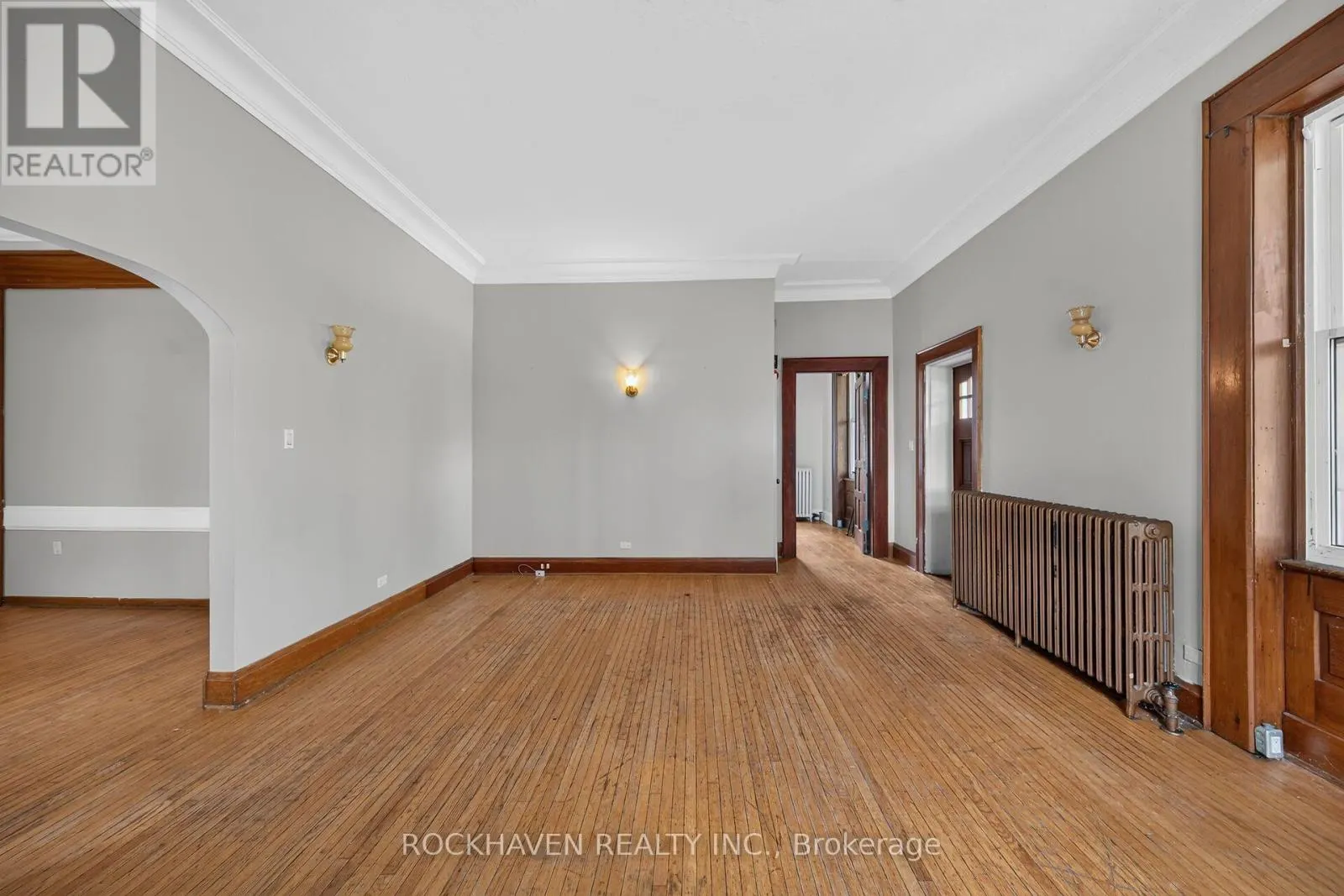 15 ST DAVID STREET W