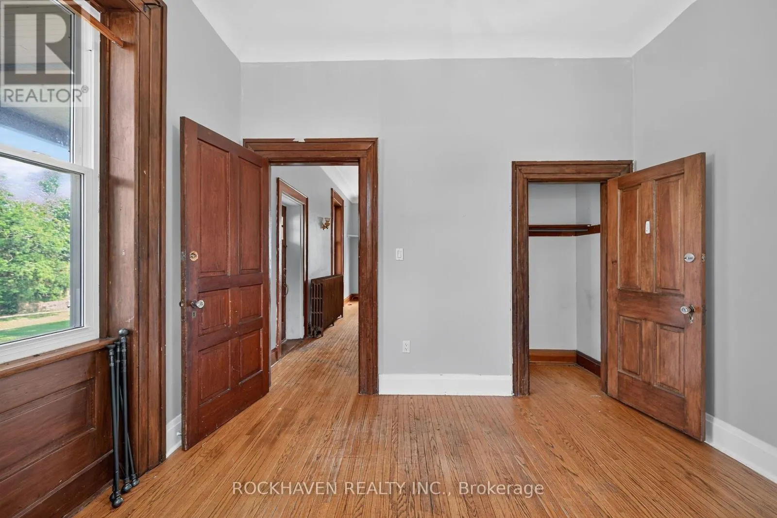 15 ST DAVID STREET W