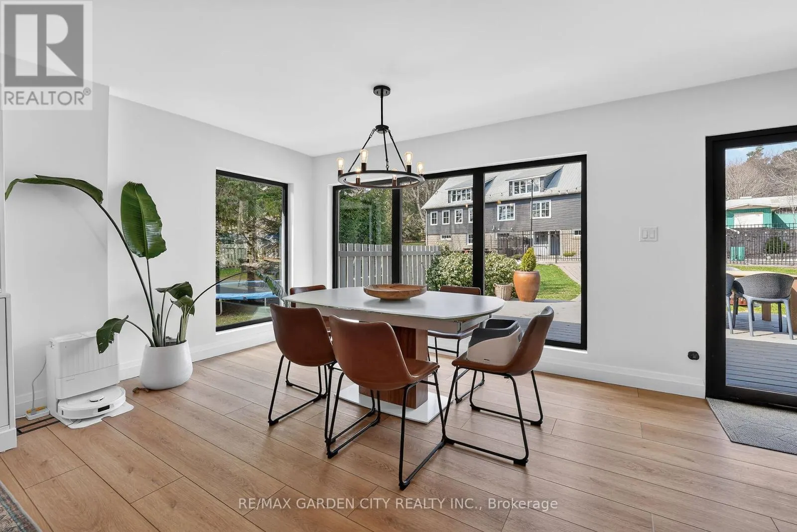 377 CANBORO ROAD