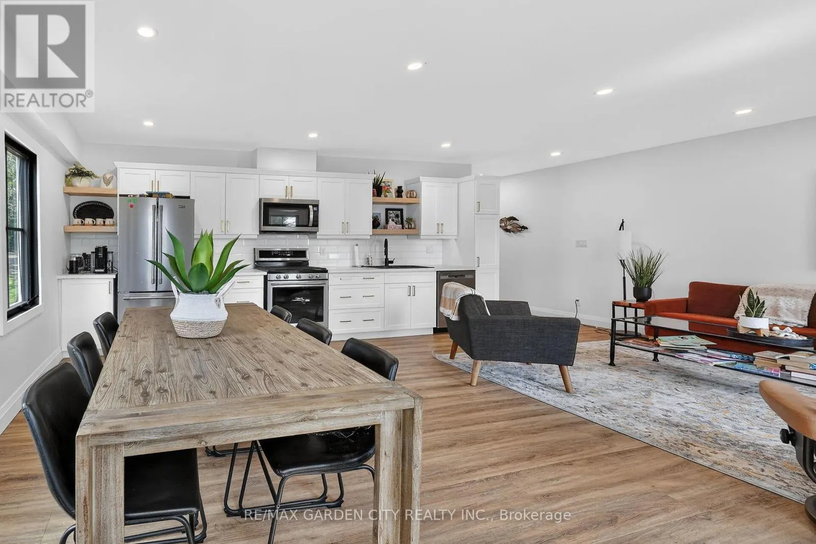 377 CANBORO ROAD