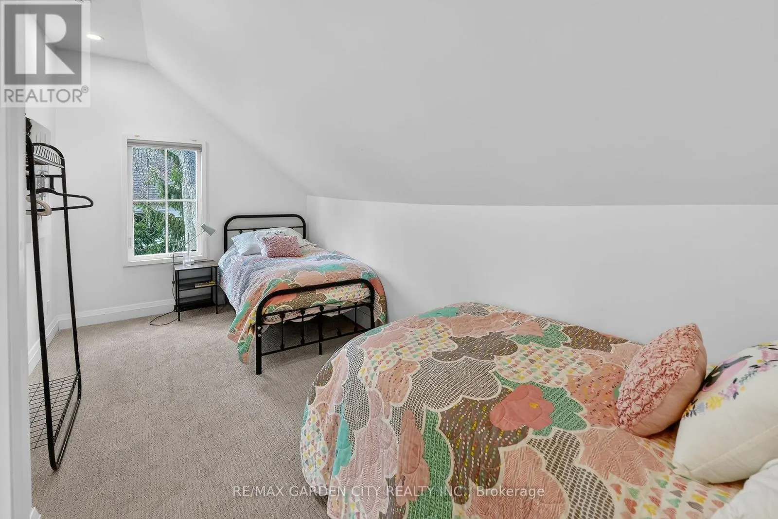 377 CANBORO ROAD
