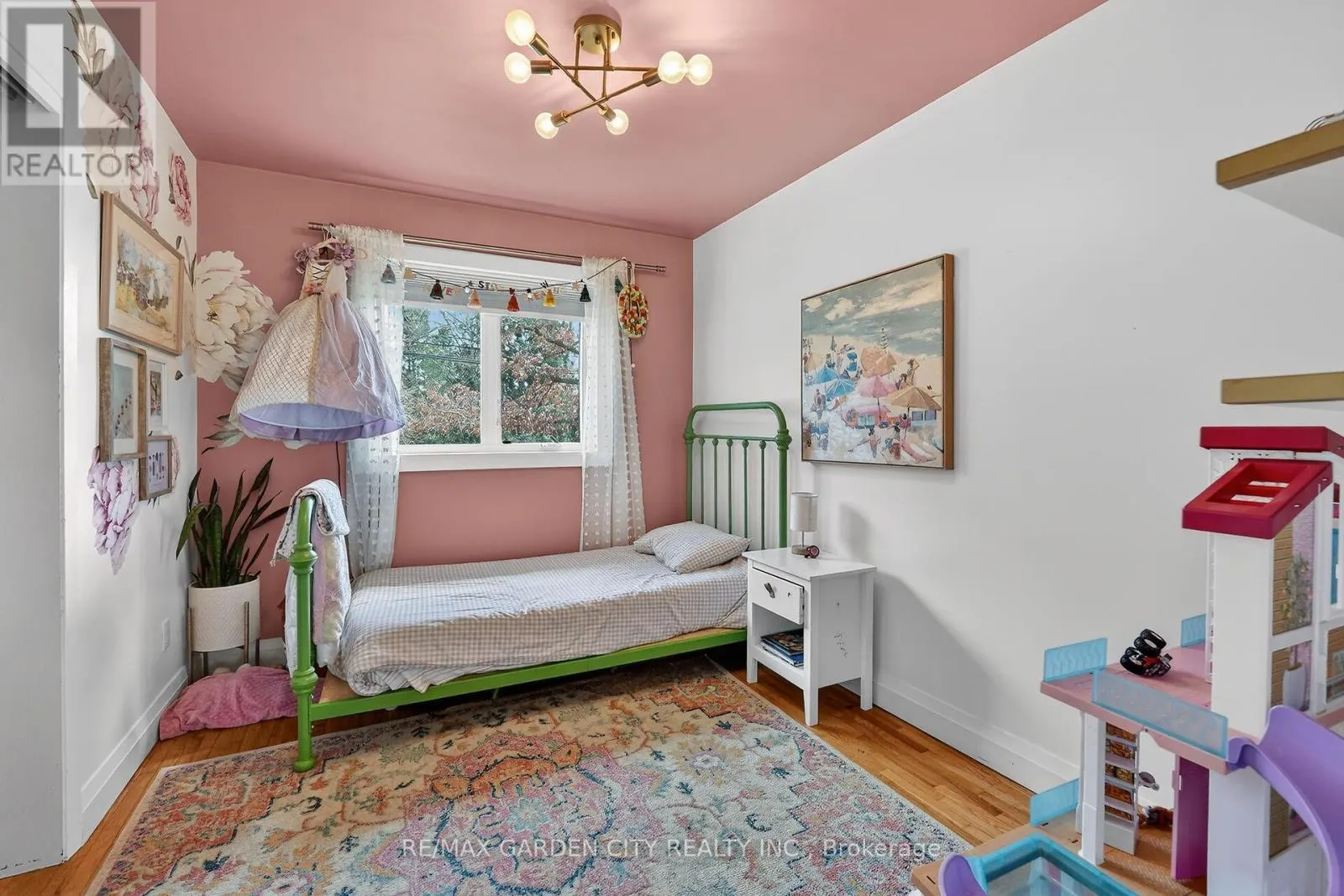 377 CANBORO ROAD