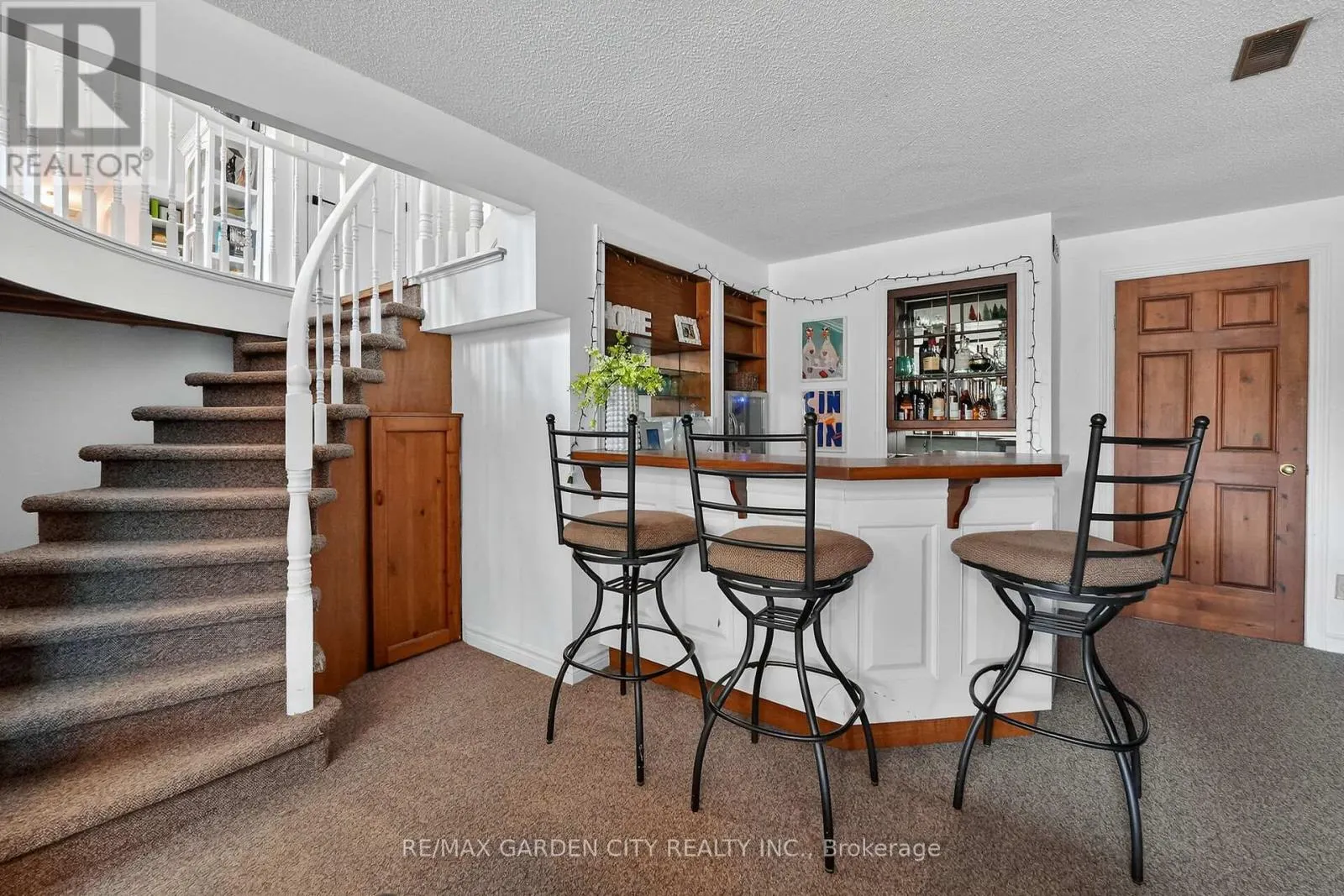 377 CANBORO ROAD