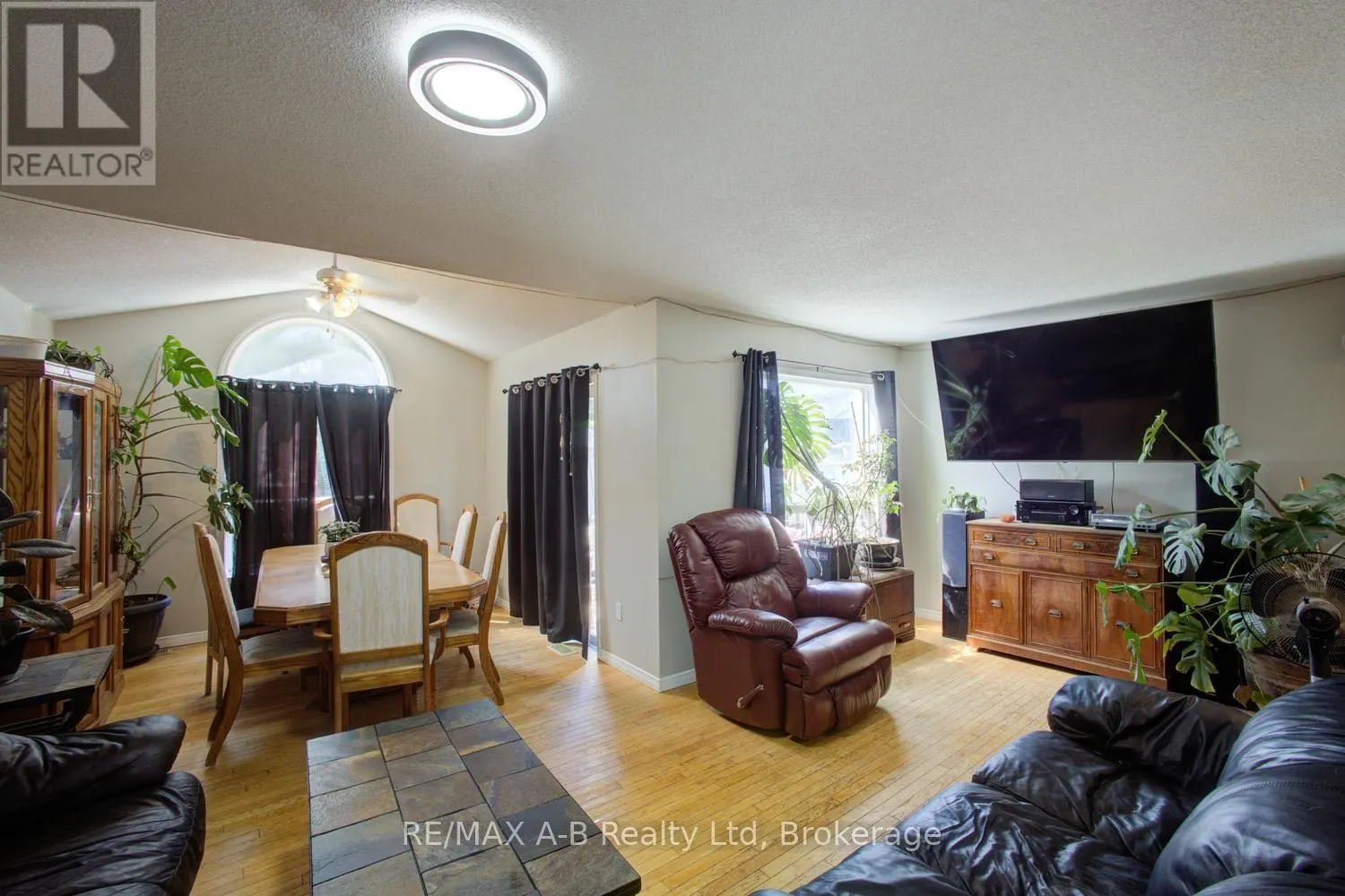 223 MELRAN DRIVE