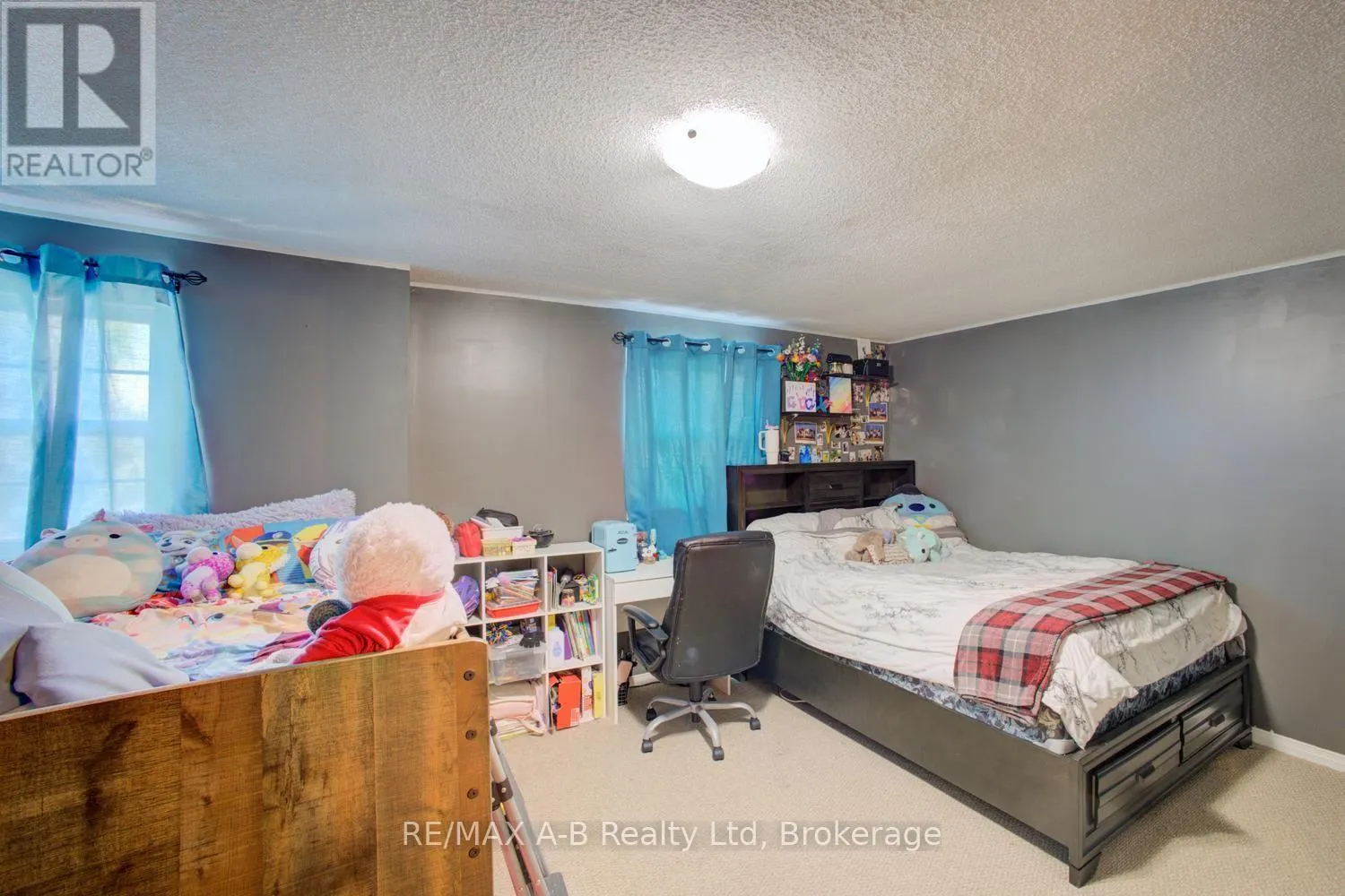 223 MELRAN DRIVE