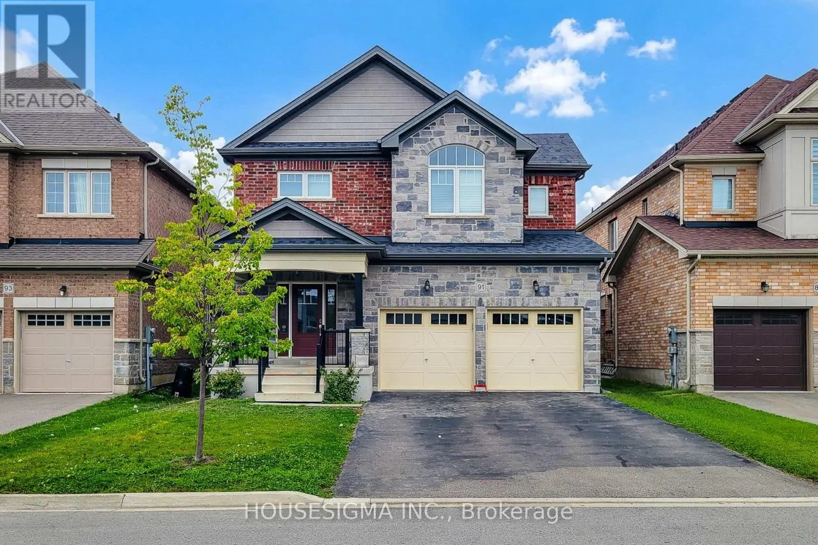 91 HOMESTEAD WAY