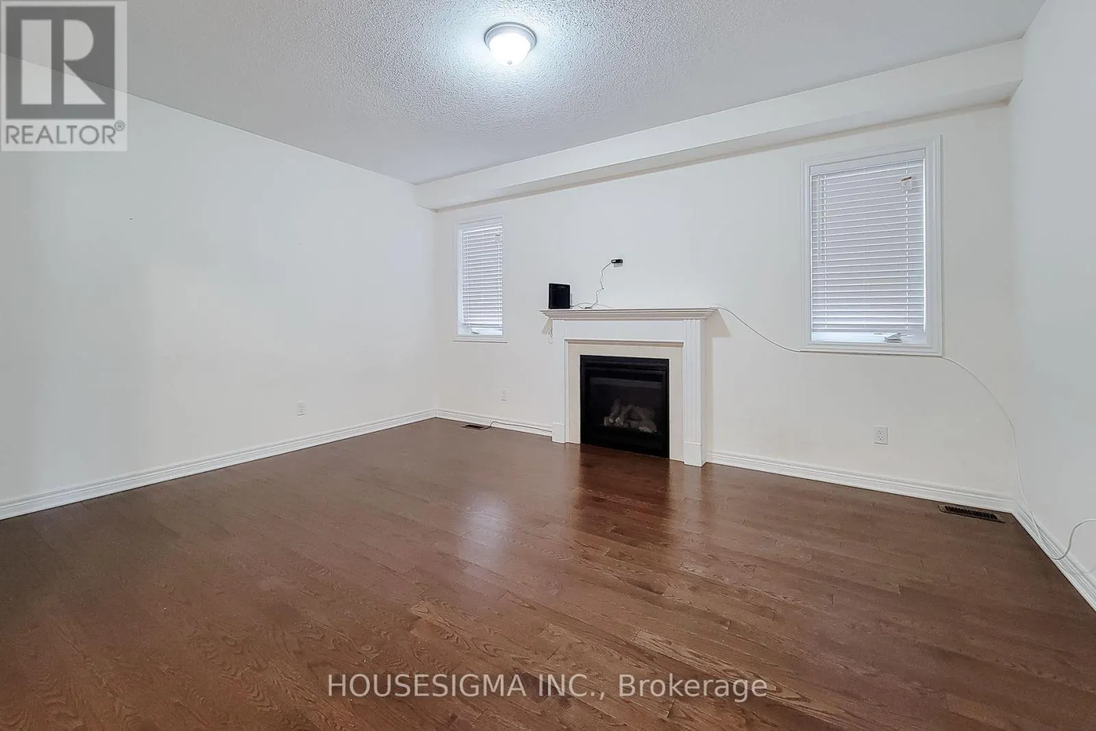 91 HOMESTEAD WAY