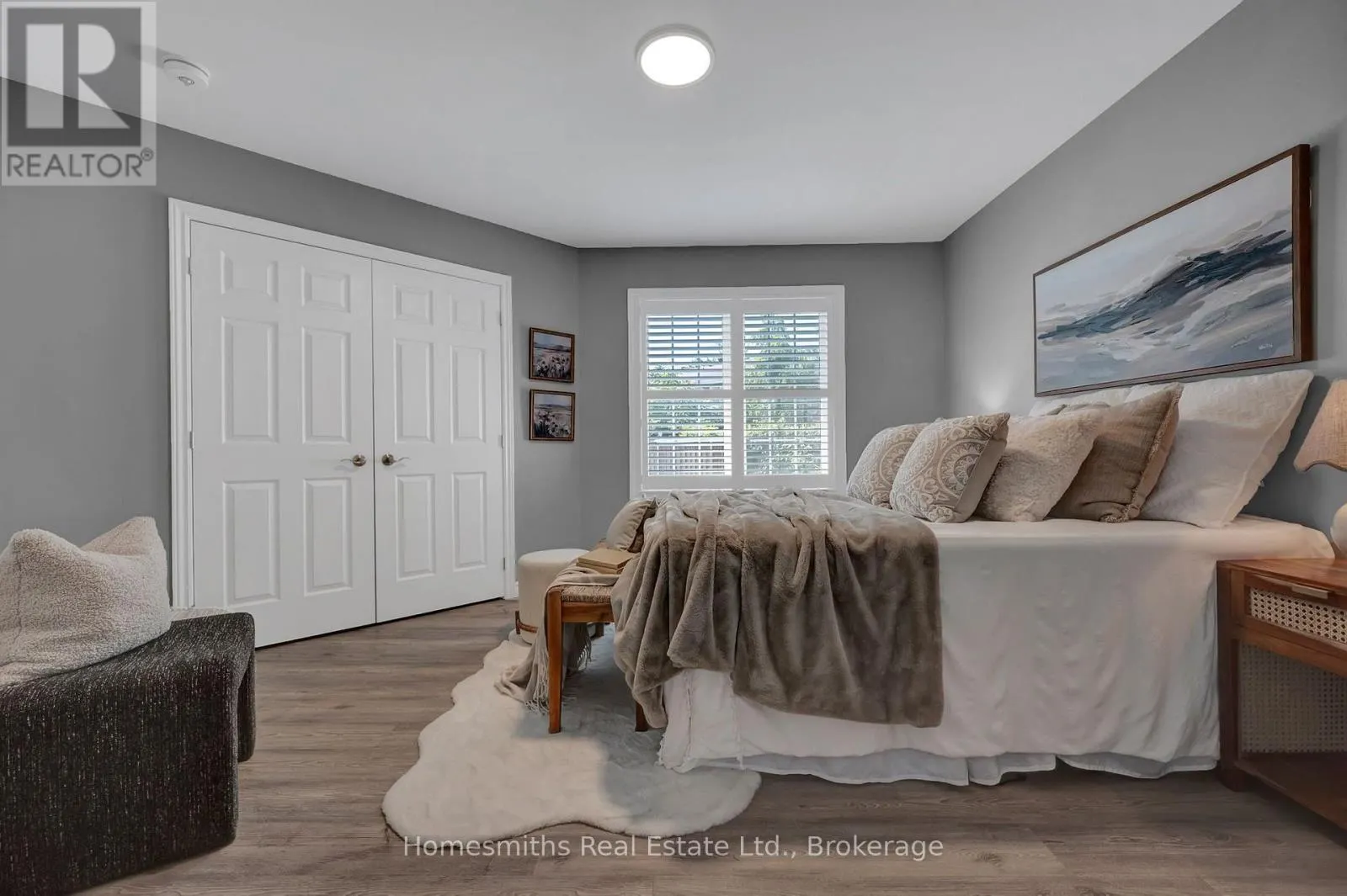 404 - 300 CROFT STREET #404