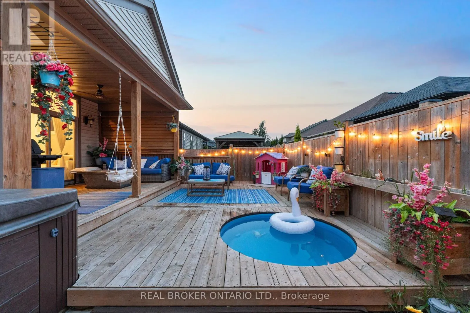 98 WOODBERRY CRESCENT