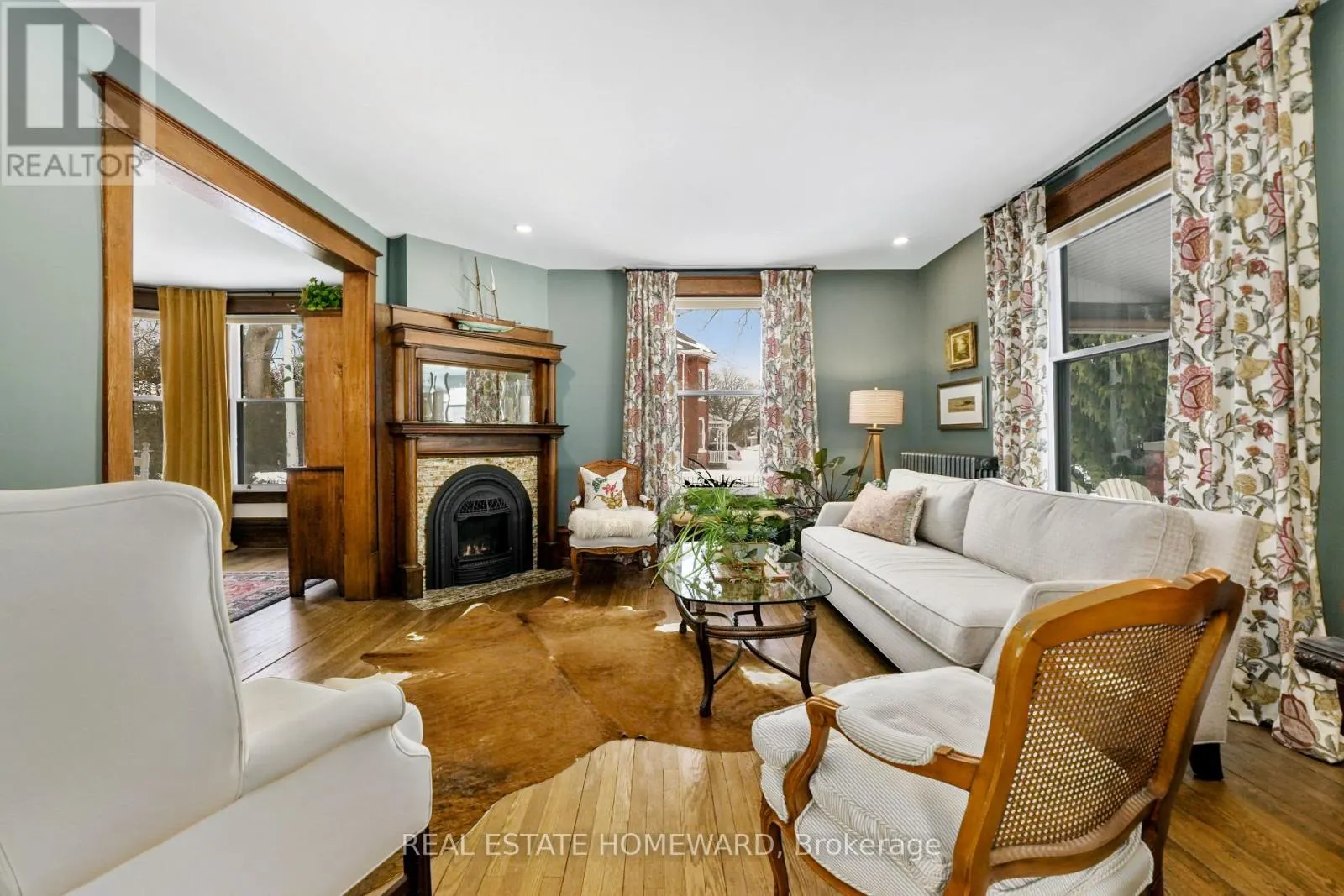 96 JAMES STREET W