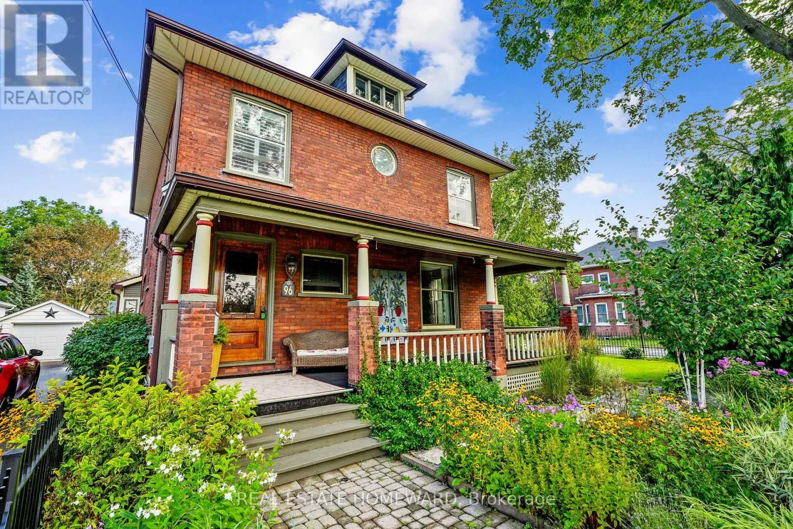 96 JAMES STREET W