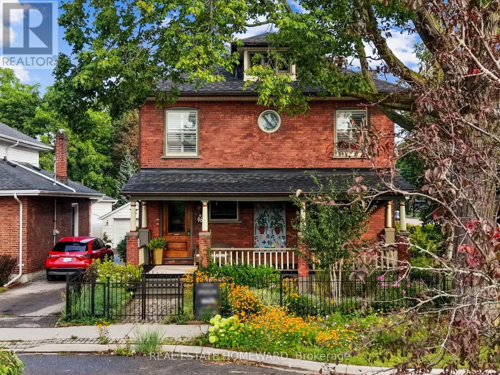 96 JAMES STREET W