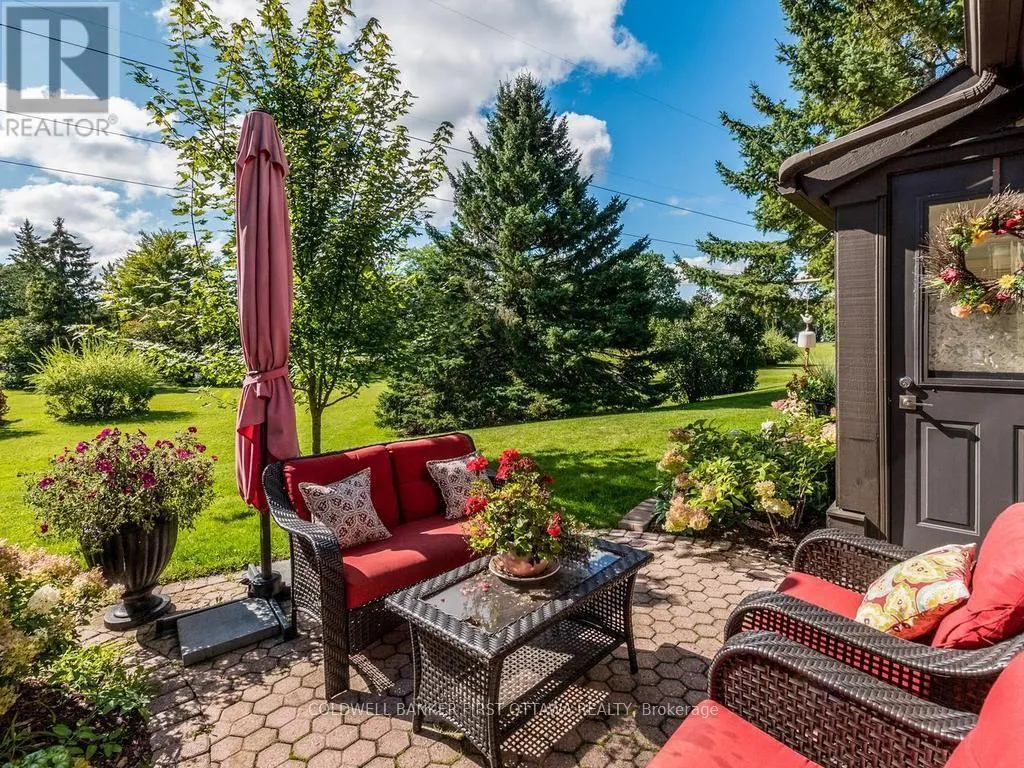12 KITTANSETT COURT