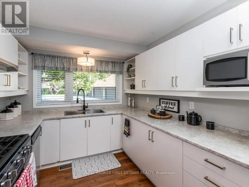 12 KITTANSETT COURT