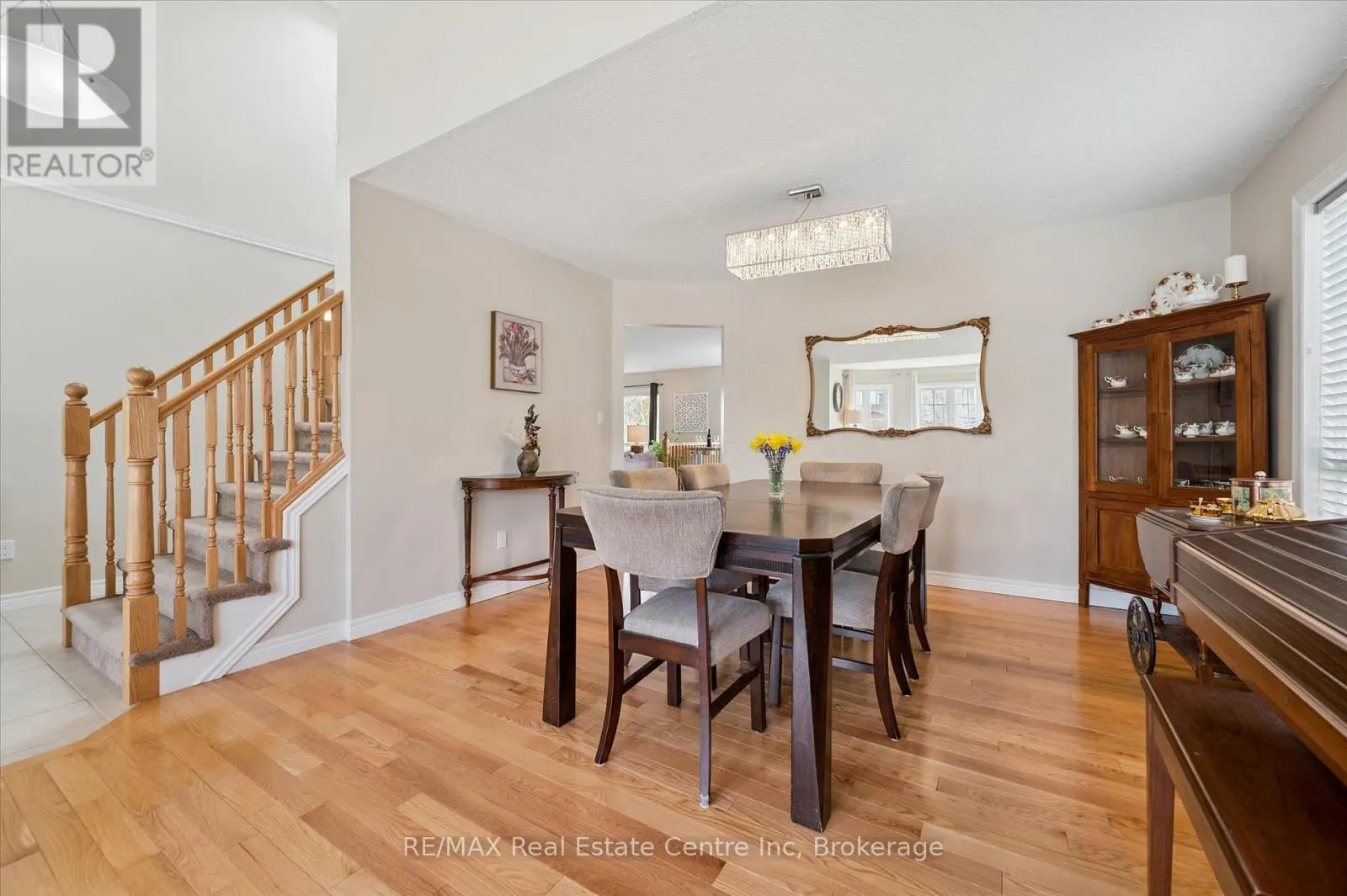 556 BLACK STREET