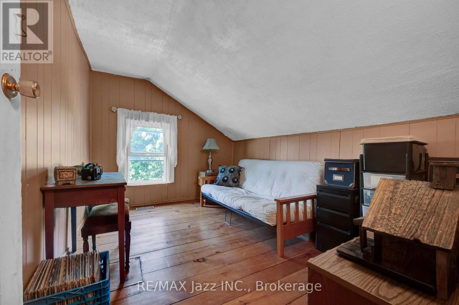 8183 TINKERVILLE ROAD