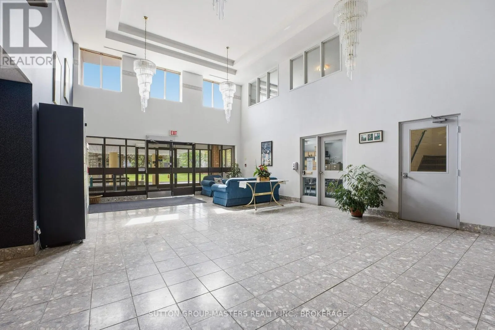 204 - 130 WRIGHT CRESCENT #204