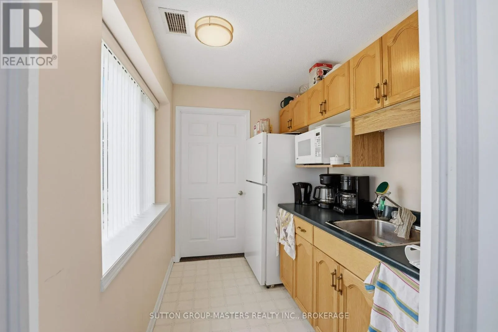 204 - 130 WRIGHT CRESCENT #204