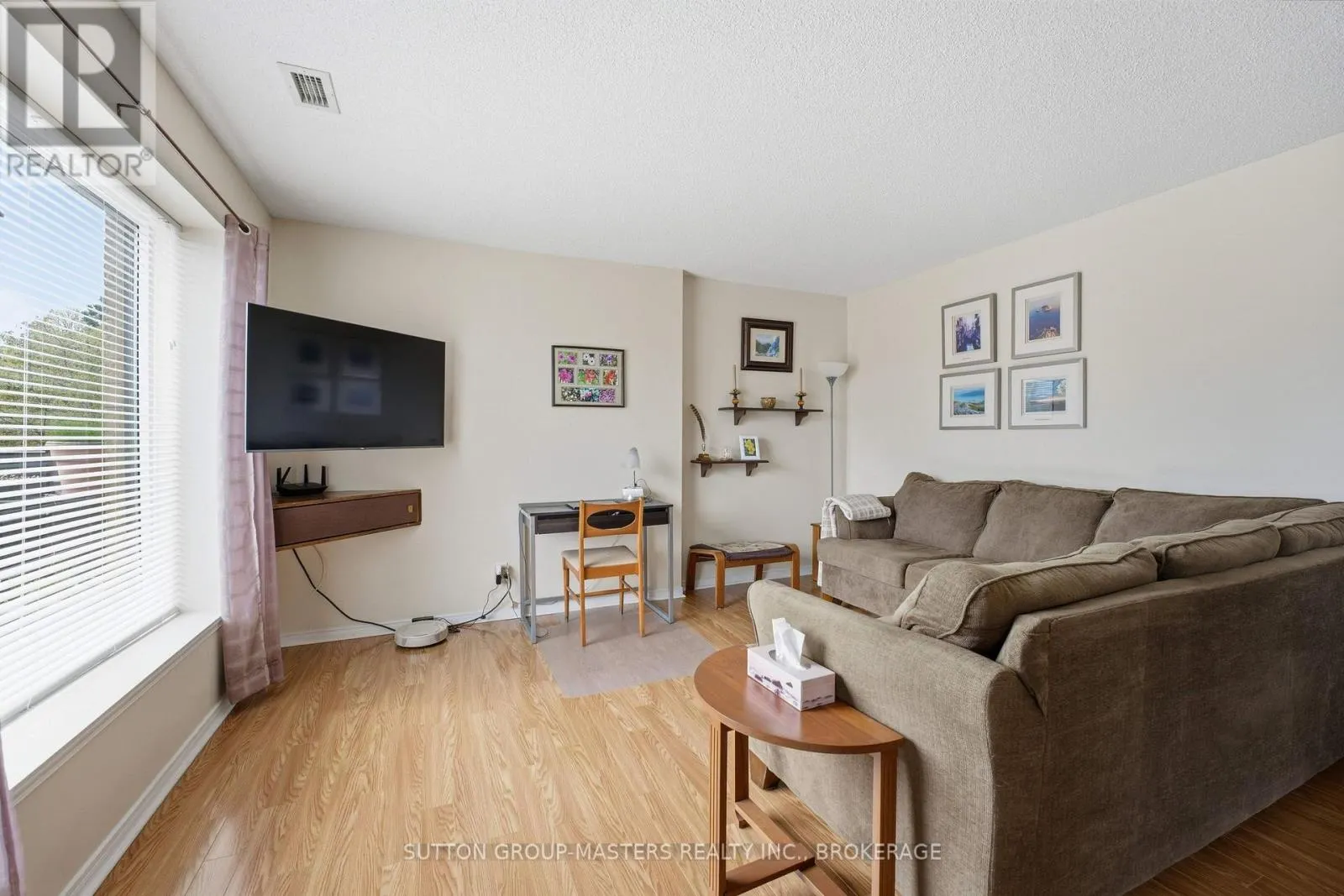 204 - 130 WRIGHT CRESCENT #204