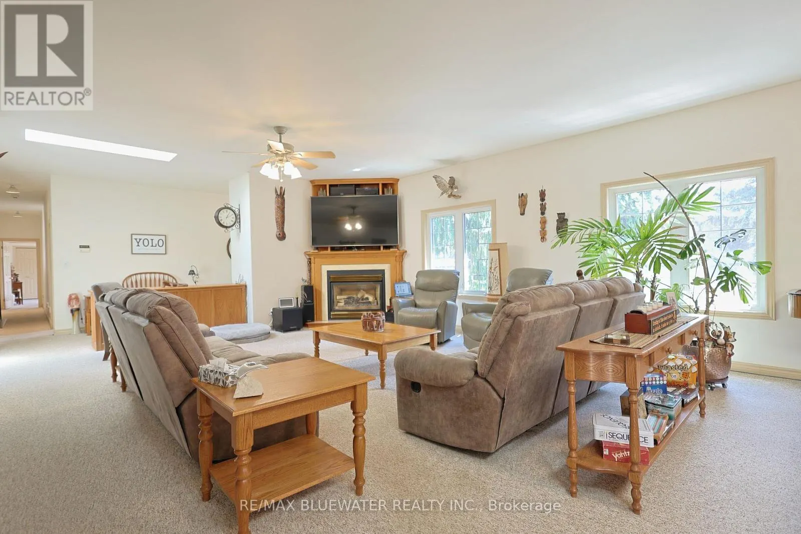 7196 OUTER DRIVE
