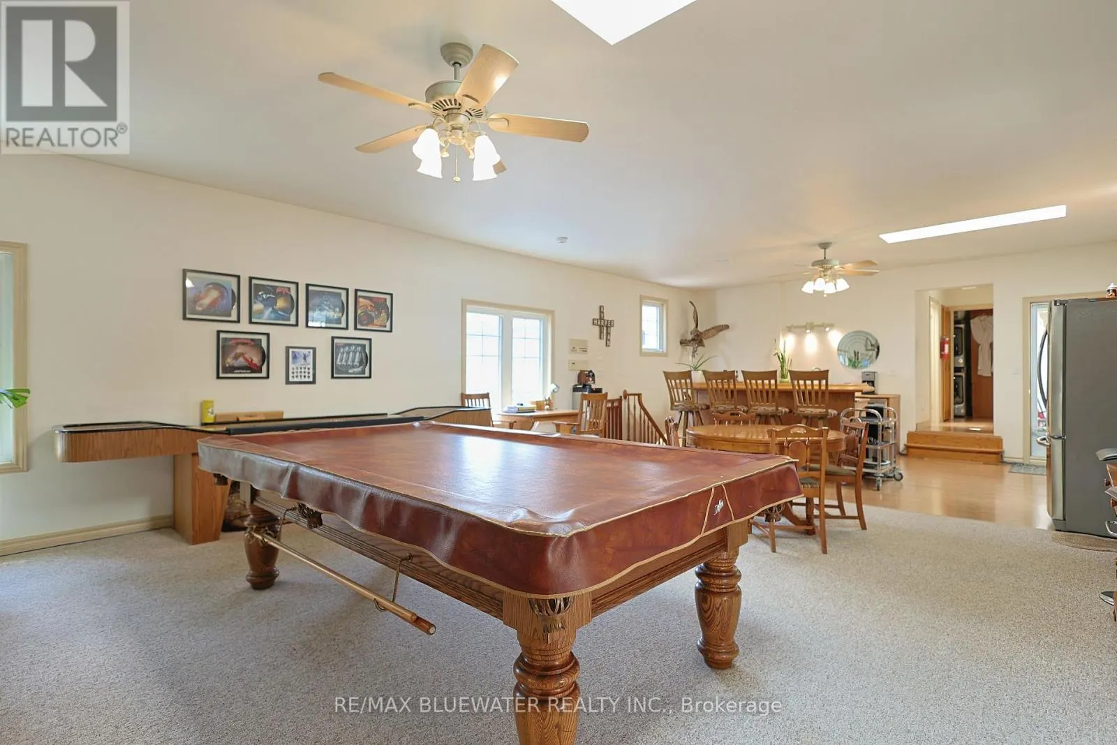 7196 OUTER DRIVE