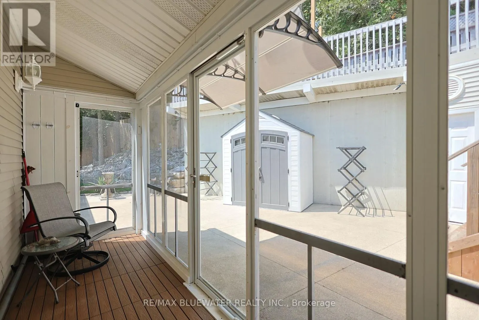 7196 OUTER DRIVE