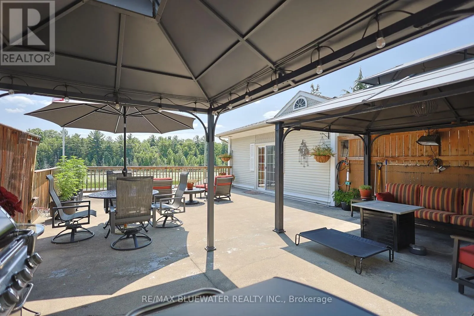 7196 OUTER DRIVE
