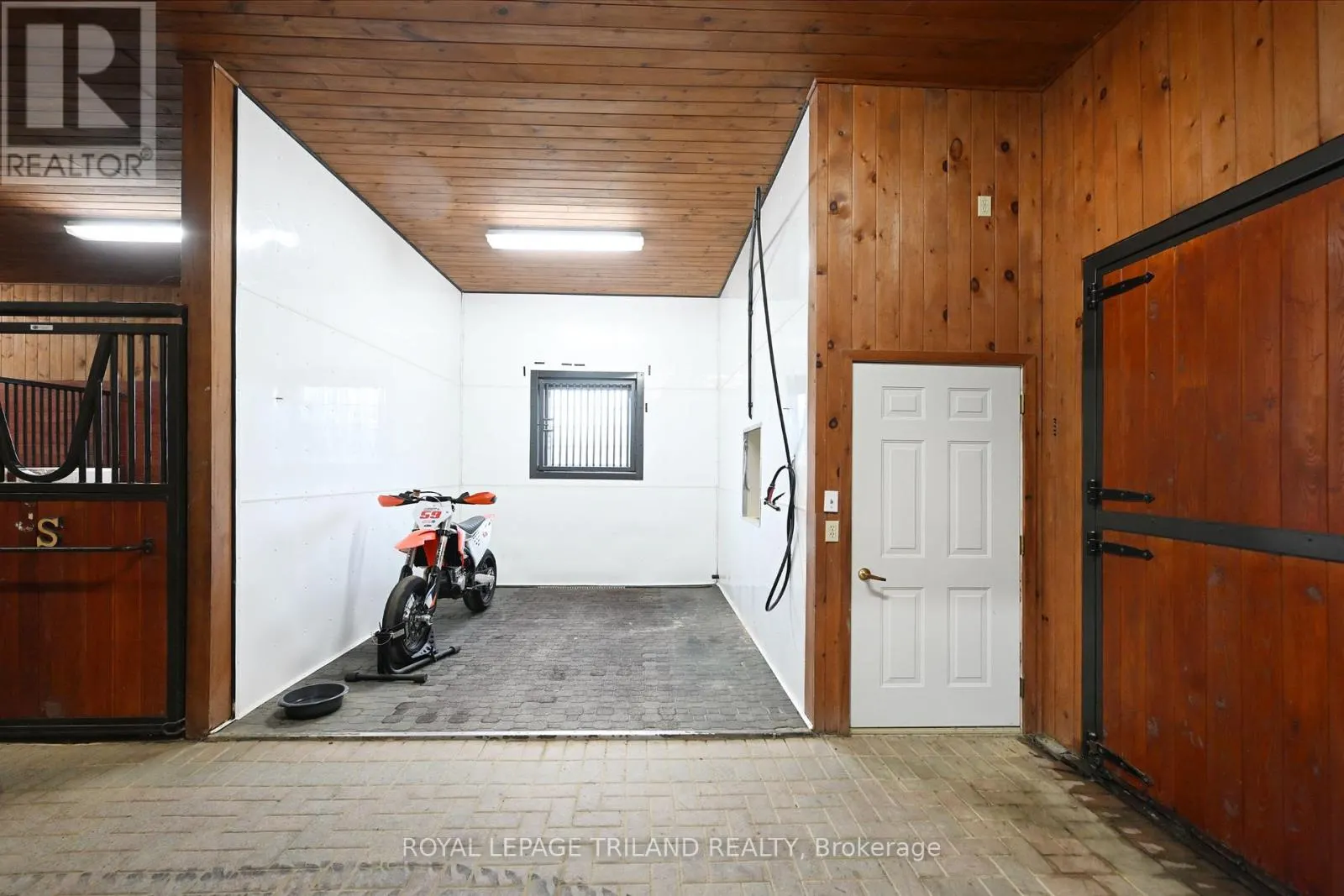 7570 TALBOT TRAIL
