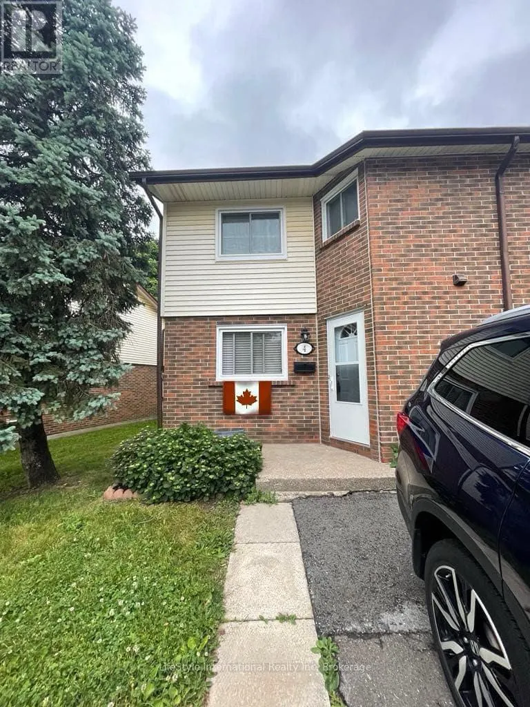 4 - 5982 DUNN STREET #4