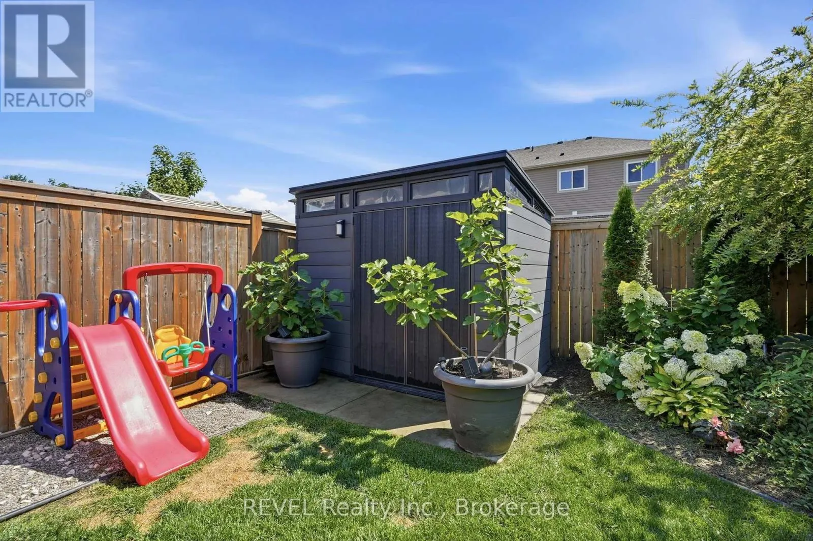 136 ACACIA ROAD