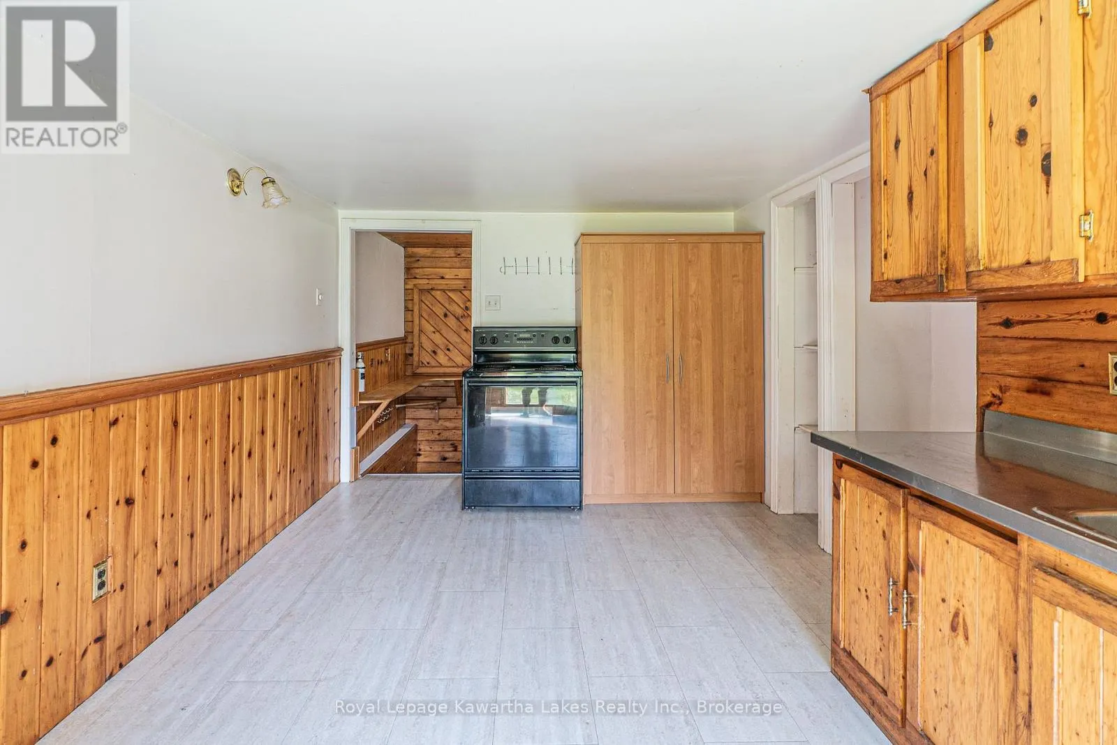 244 DUTCH LINE ROAD W
