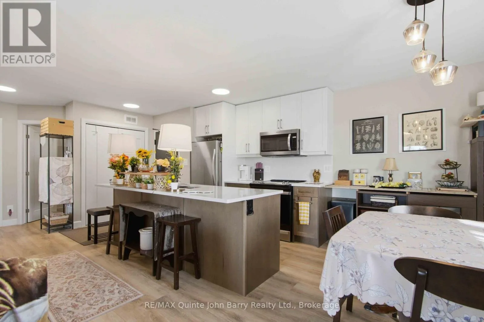 302-20 HILLSIDE MEADOW DRIVE