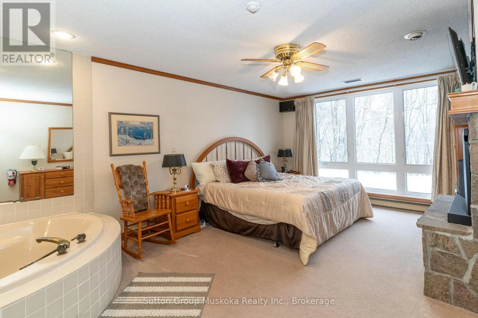 22-102 OAKRIDGE - DEERHURST RESORT DRIVE