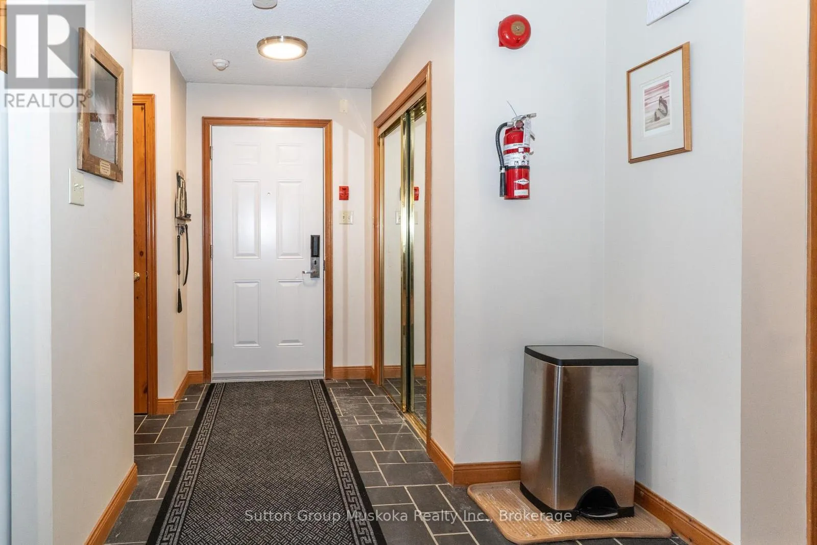 22-102 OAKRIDGE - DEERHURST RESORT DRIVE