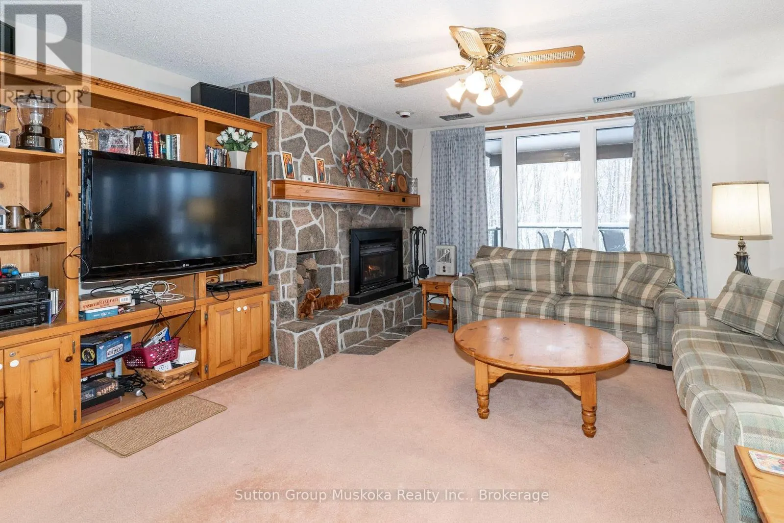 22-102 OAKRIDGE - DEERHURST RESORT DRIVE