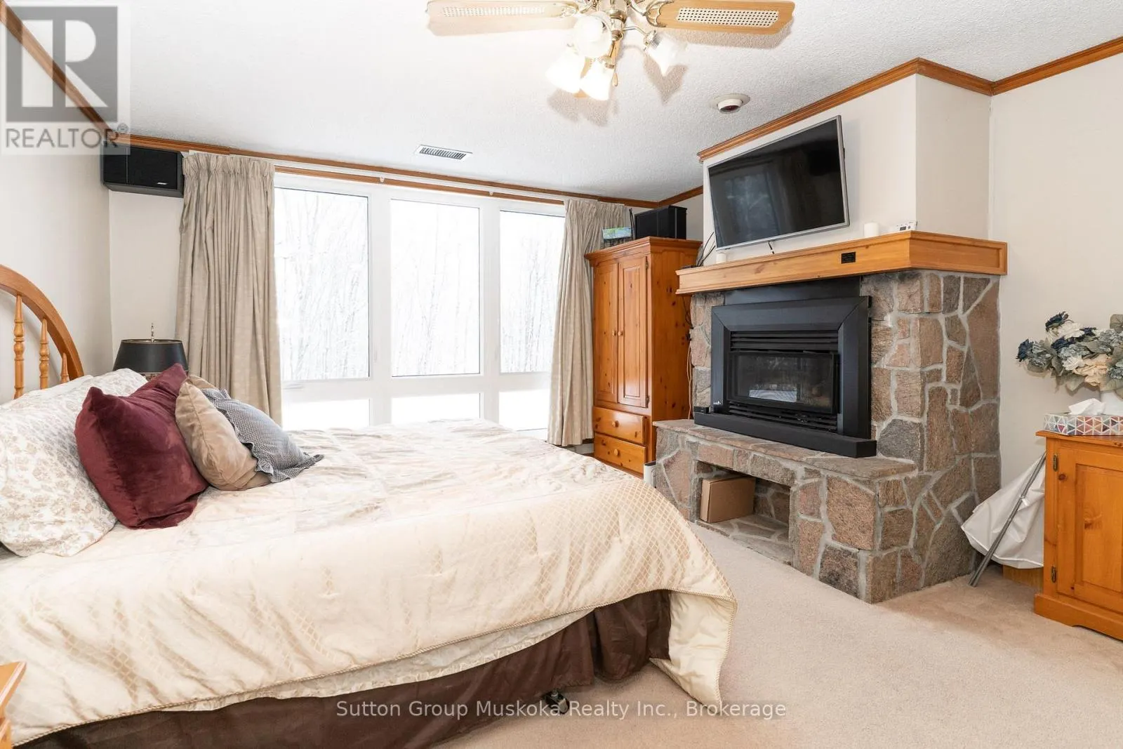22-102 OAKRIDGE - DEERHURST RESORT DRIVE