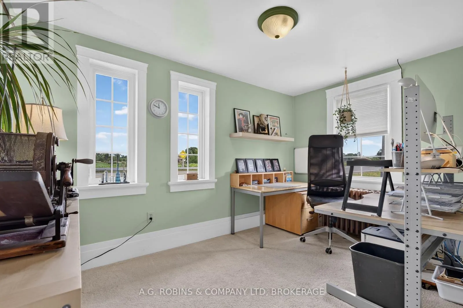 3921 #3 HIGHWAY E