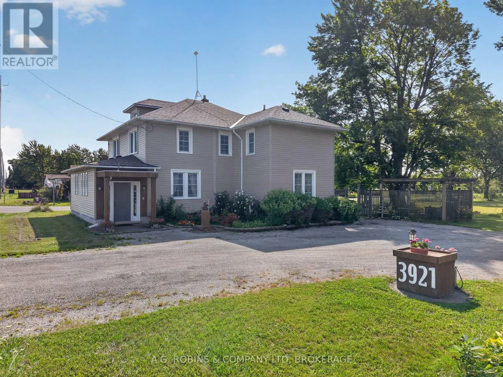 3921 #3 HIGHWAY E