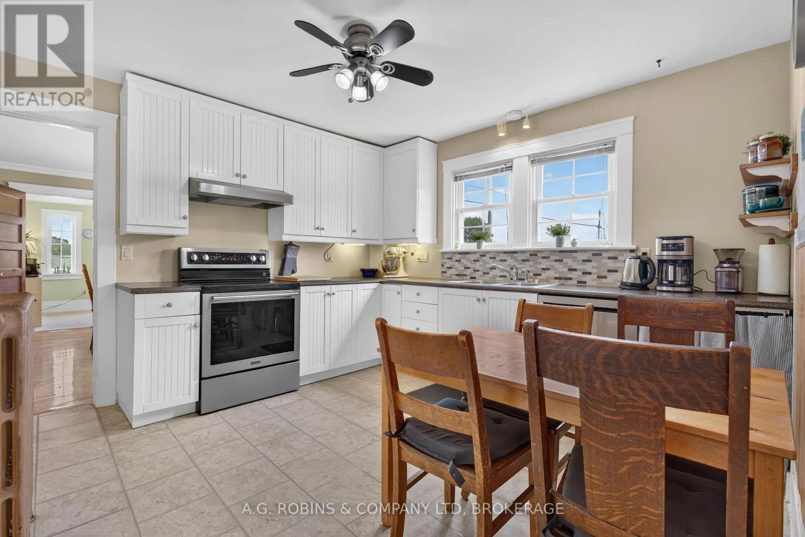 3921 #3 HIGHWAY E