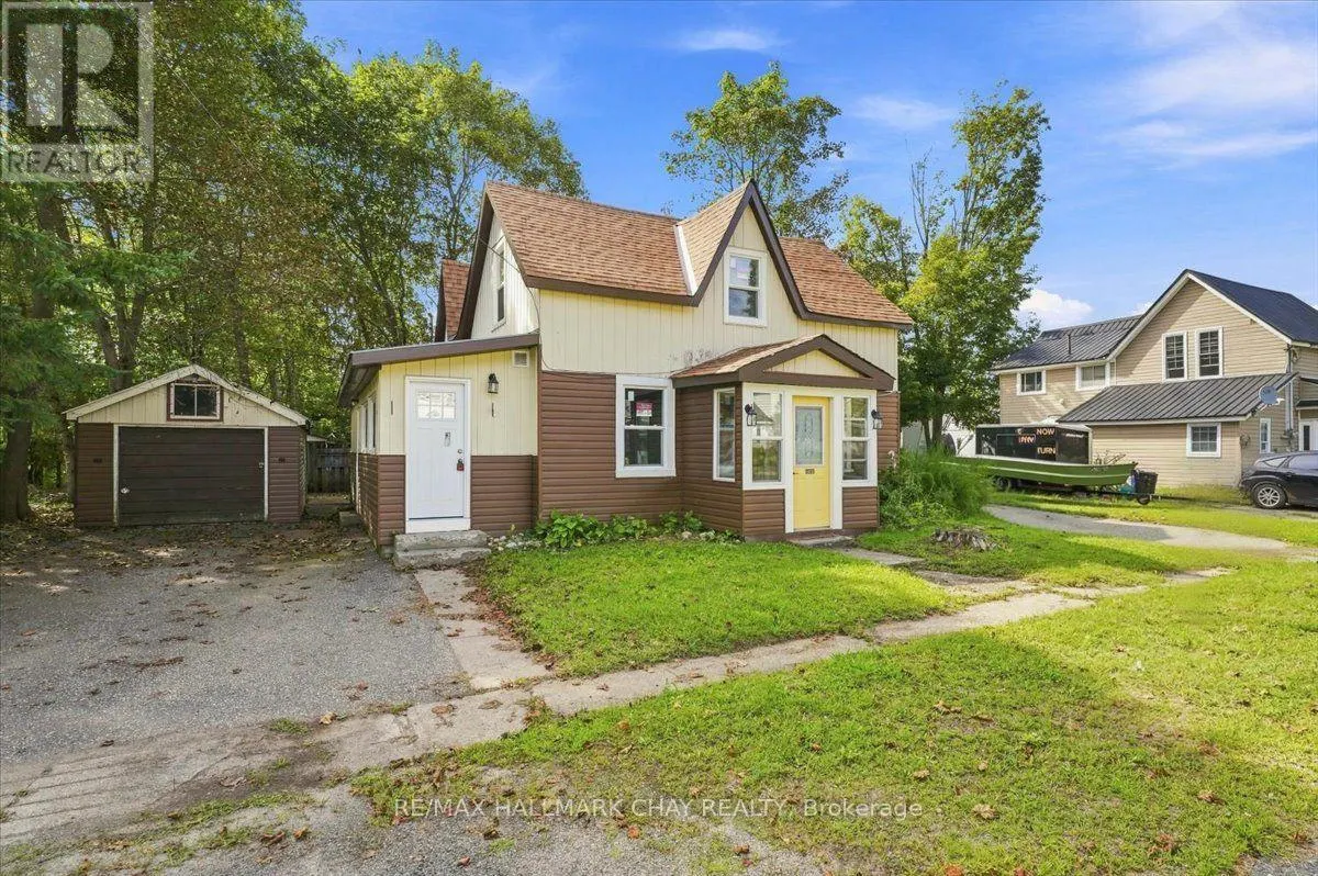 635 FIRST STREET S