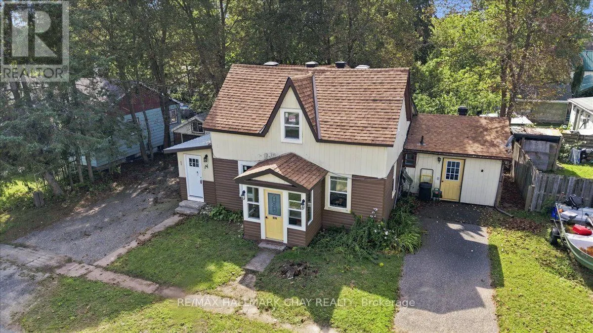 635 FIRST STREET S