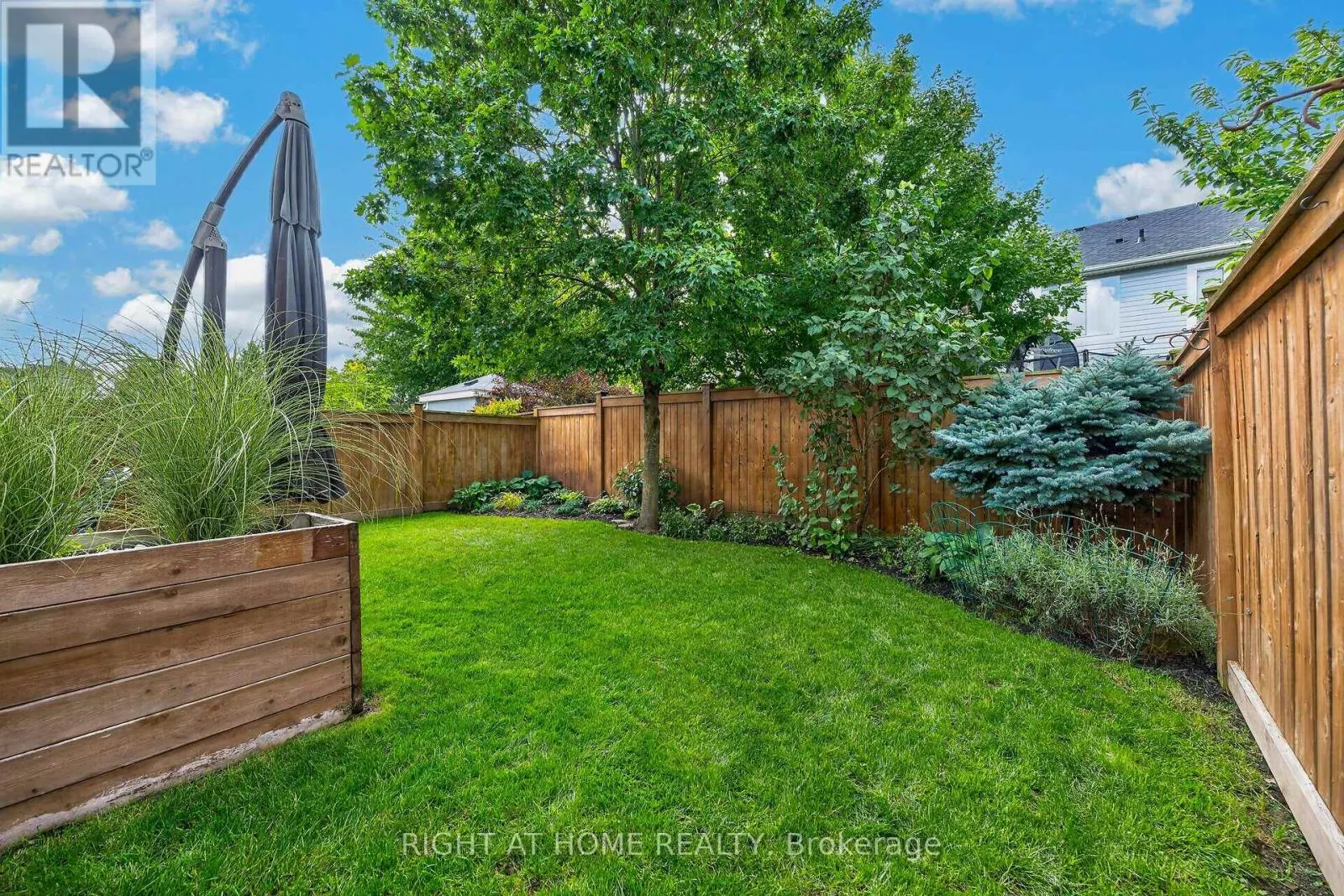 12 FIDDLEHEAD CRESCENT